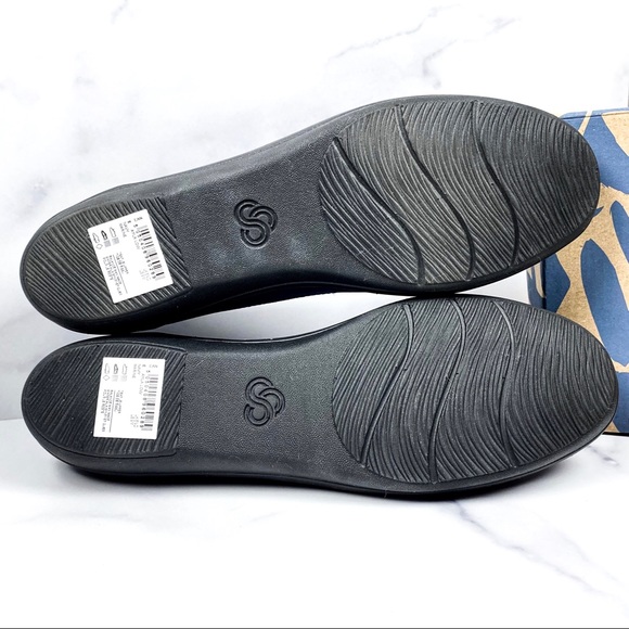 NIB Clarks Cloudsteppers Ayla Low Ballet Flats - Picture 9 of 12